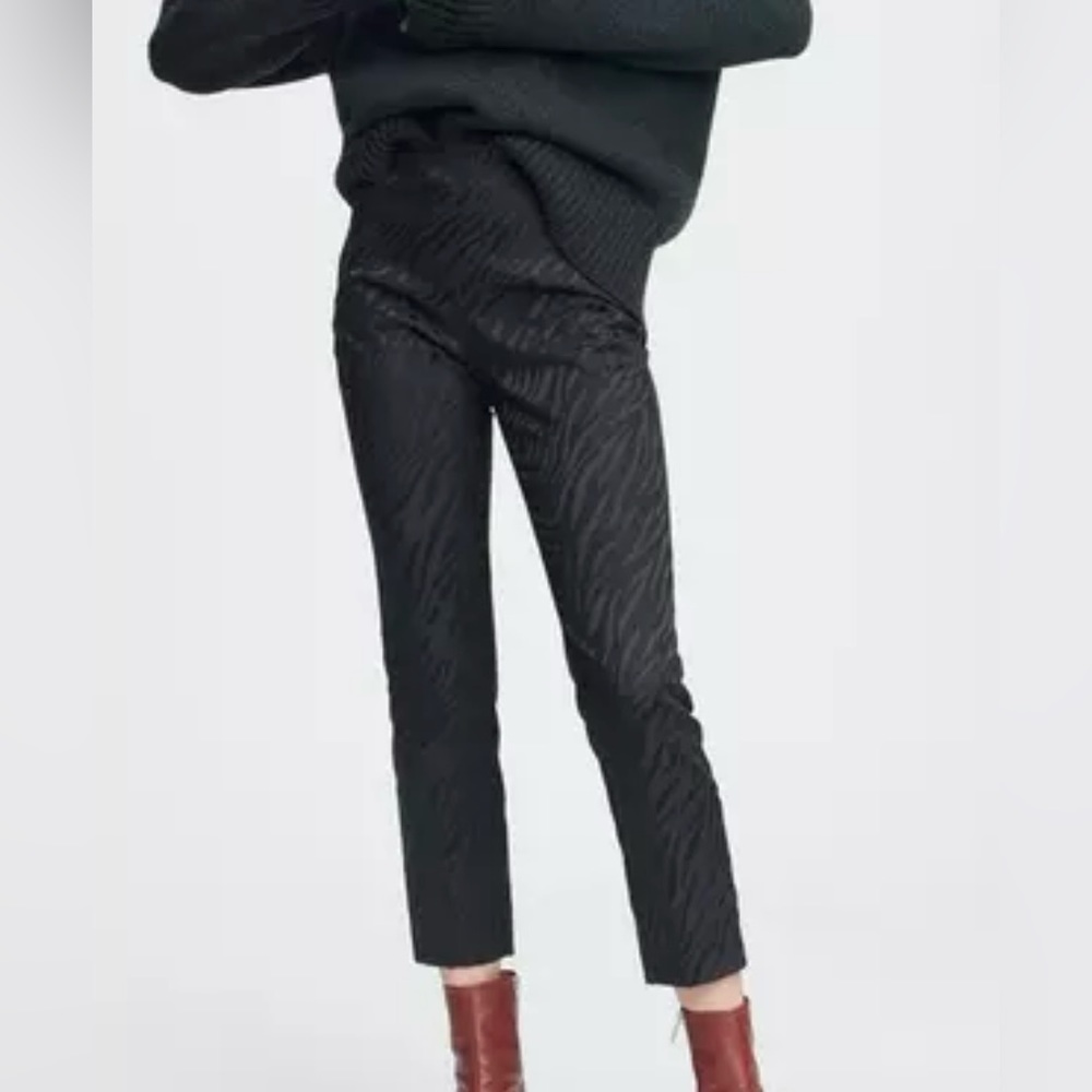 Rag & Bone Simone Pant - Italian Zebra Print Jacquard Slim Fit Cropped Pant (6)